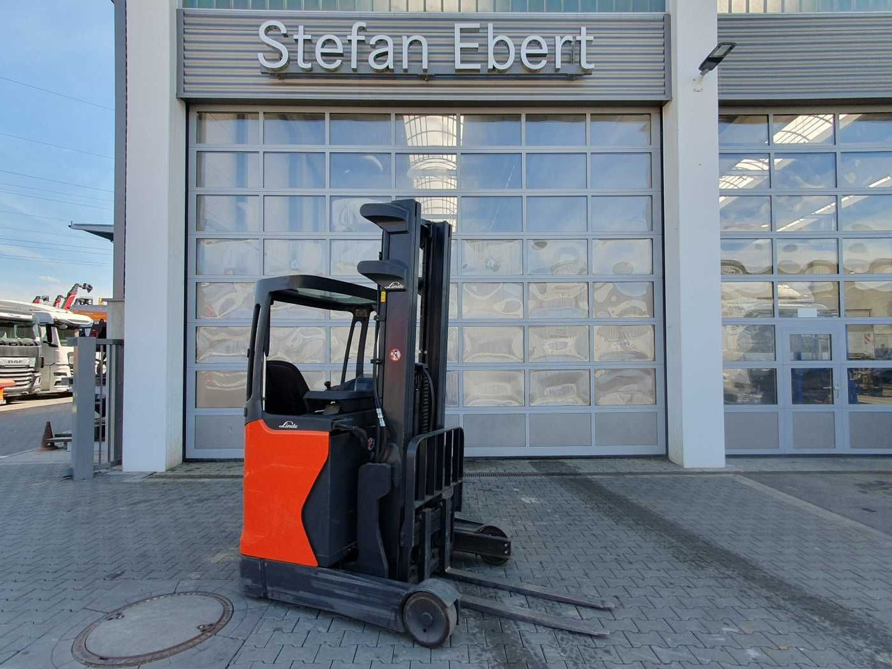 Linde R12B-01 / nur 2.394h! / Hubhöhe: 6m / 2015 - Ричтрак: снимка 1 Linde R12B-01 / nur 2.394h! / Hubhöhe: 6m / 2015 - Ричтрак: снимка 1