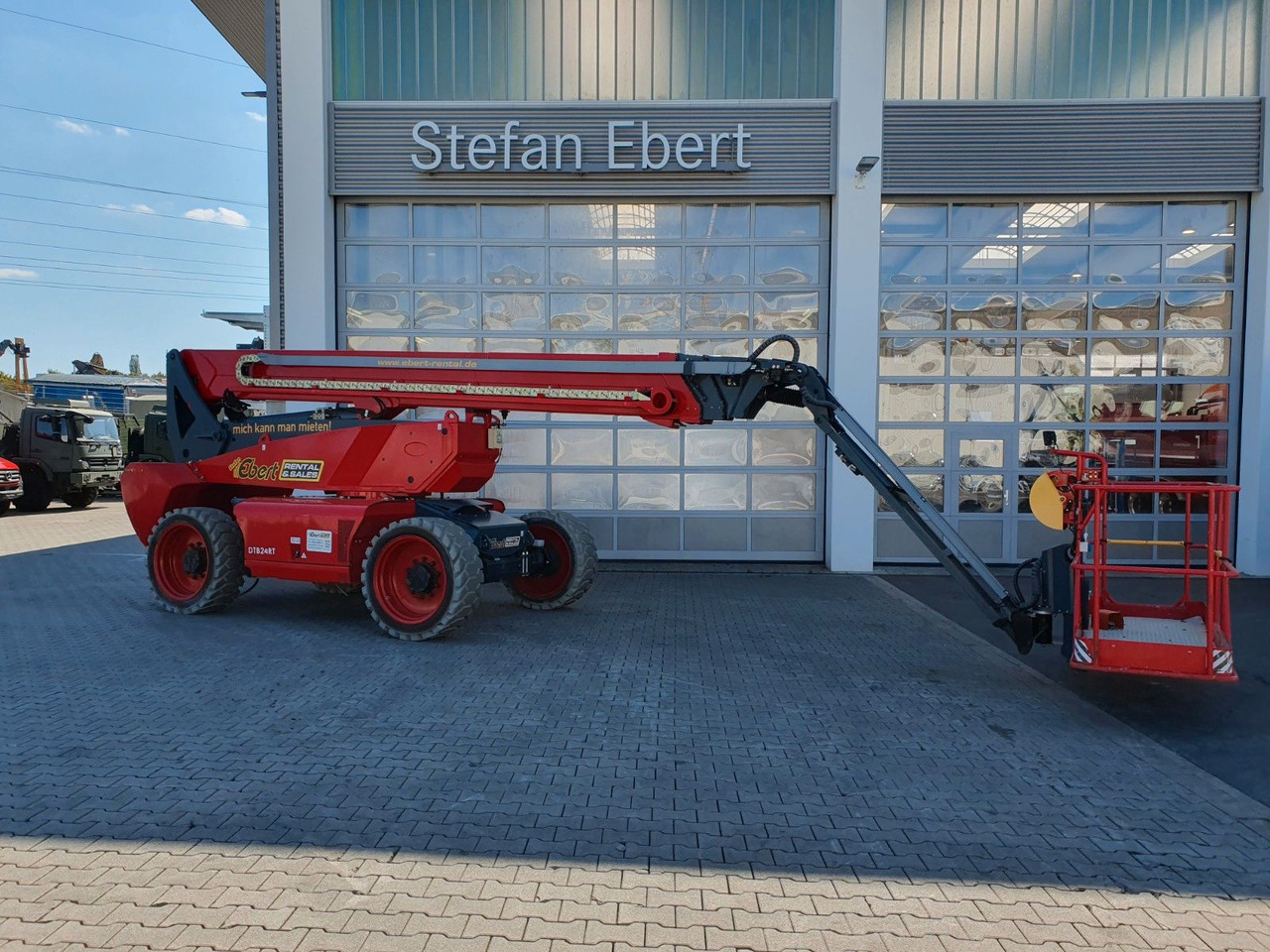 Magni DTB 24 RT 4x4 / 24,8m / 454kg / nur 1.250h - Автовишка: снимка 1 Magni DTB 24 RT 4x4 / 24,8m / 454kg / nur 1.250h - Автовишка: снимка 1