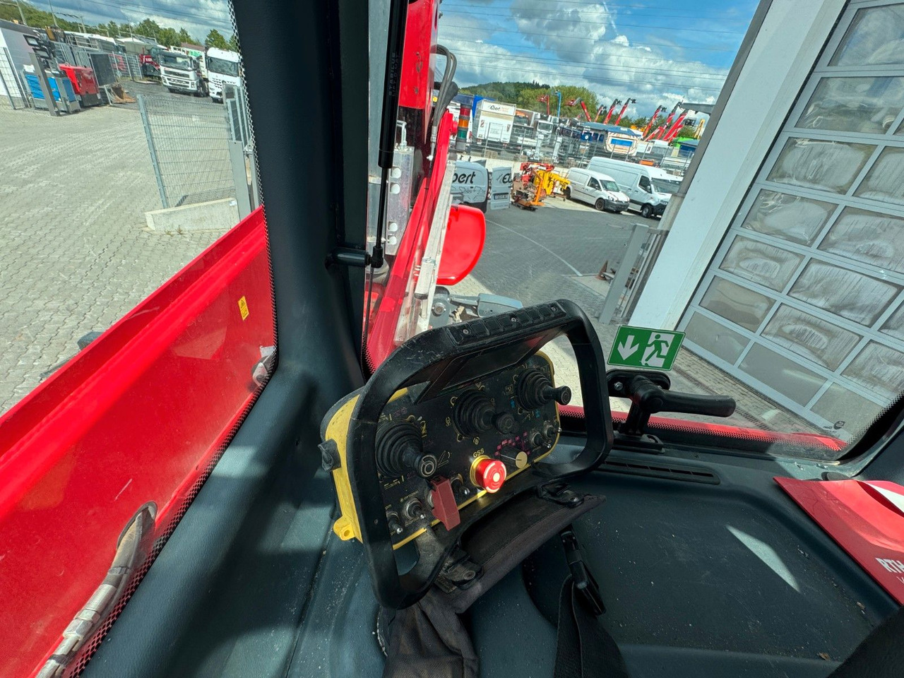 Лизинг на Magni RTH 7.26 SH Roto / Funk / 2021 / Gabel Magni RTH 7.26 SH Roto / Funk / 2021 / Gabel: снимка 17 Лизинг на Magni RTH 7.26 SH Roto / Funk / 2021 / Gabel Magni RTH 7.26 SH Roto / Funk / 2021 / Gabel: снимка 17