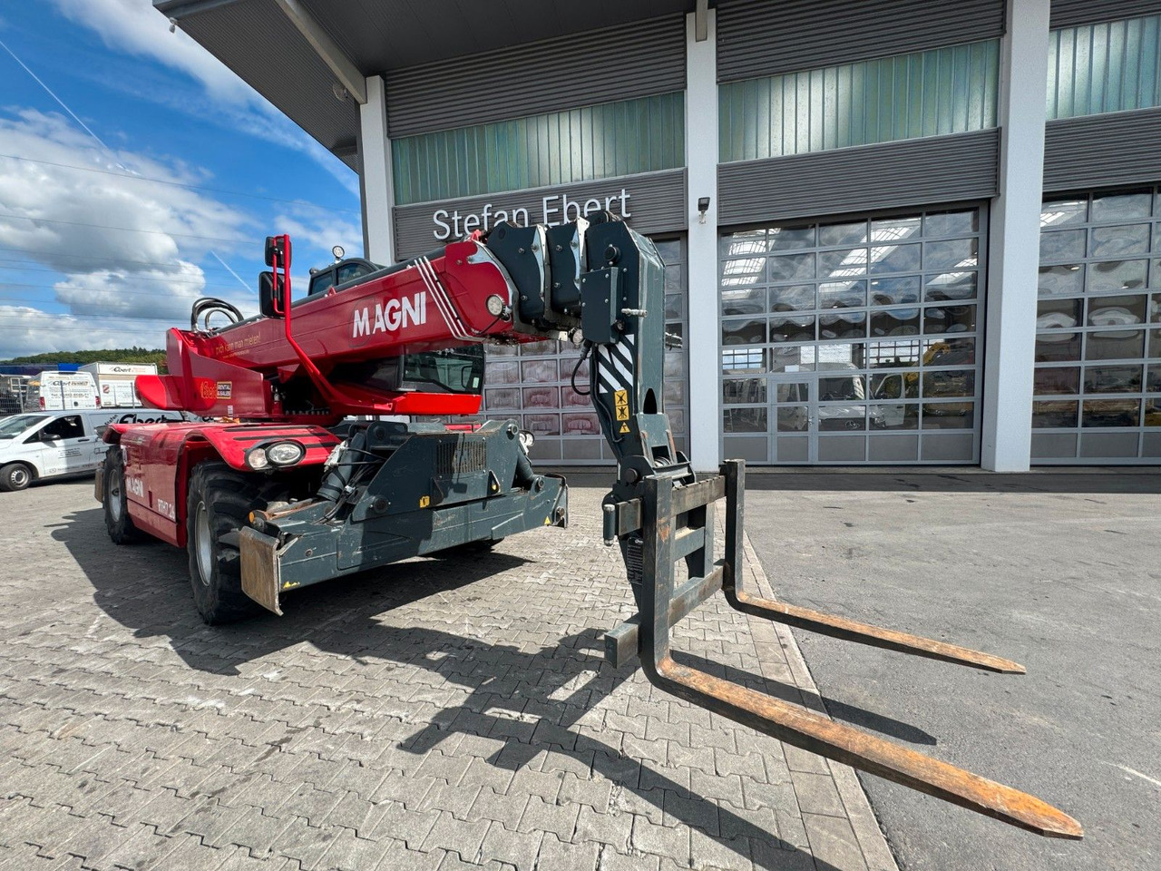 Лизинг на Magni RTH 7.26 SH Roto / Funk / 2021 / Gabel Magni RTH 7.26 SH Roto / Funk / 2021 / Gabel: снимка 7 Лизинг на Magni RTH 7.26 SH Roto / Funk / 2021 / Gabel Magni RTH 7.26 SH Roto / Funk / 2021 / Gabel: снимка 7