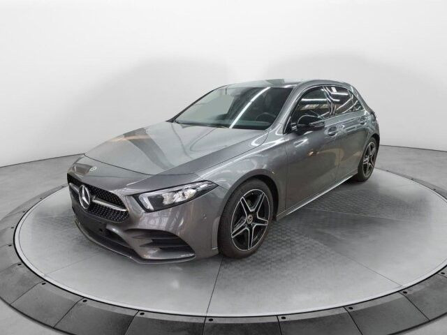 Mercedes-Benz A 180 AMG+LED+IHC+RFK+TotWinkel+SFIntegration - Лек автомобил: снимка 1 Mercedes-Benz A 180 AMG+LED+IHC+RFK+TotWinkel+SFIntegration - Лек автомобил: снимка 1