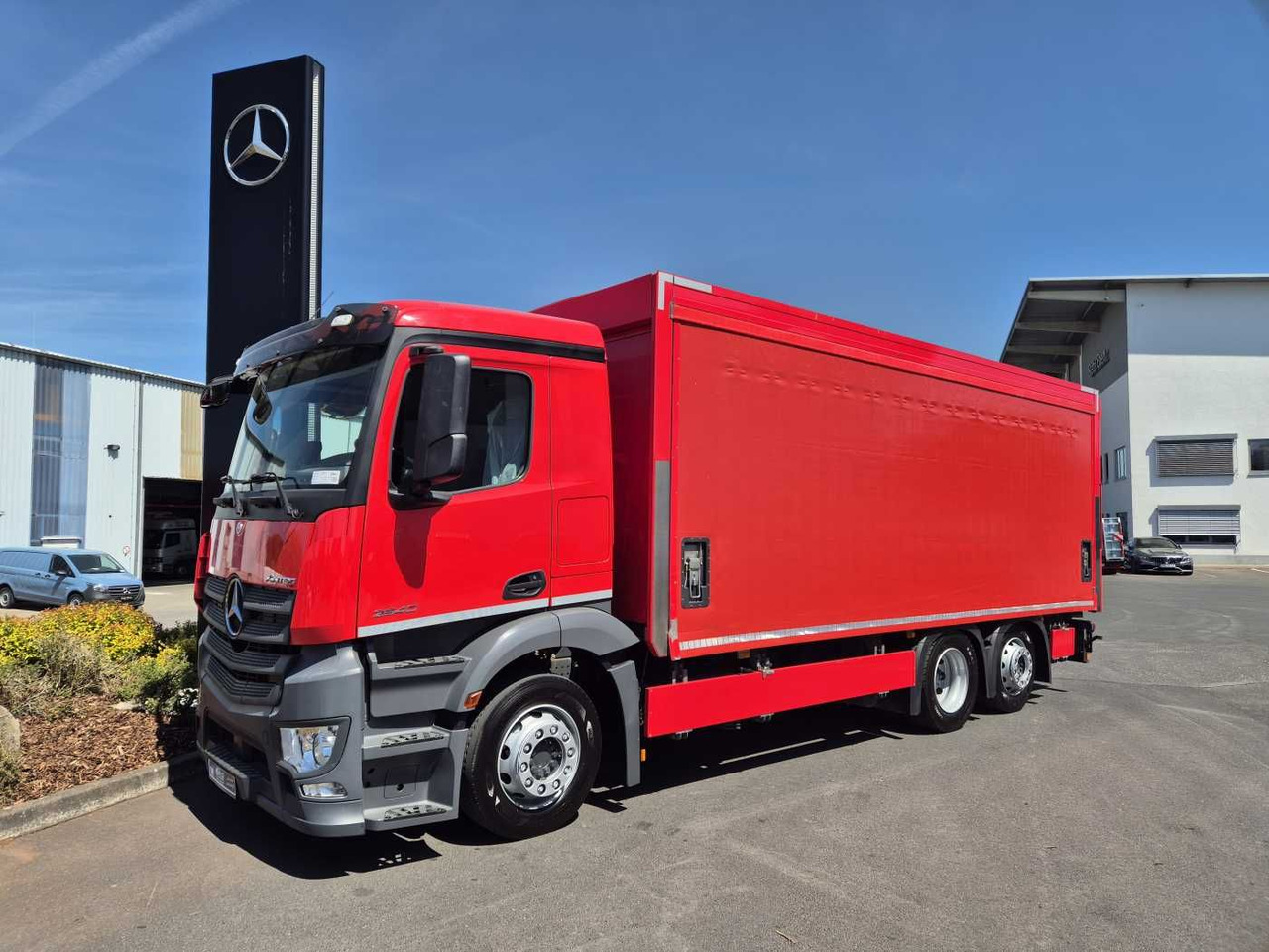 Mercedes-Benz Antos 2540 LnR 6x2 LBW Schiebeplanen AHK - За напитки камион: снимка 2 Mercedes-Benz Antos 2540 LnR 6x2 LBW Schiebeplanen AHK - За напитки камион: снимка 2
