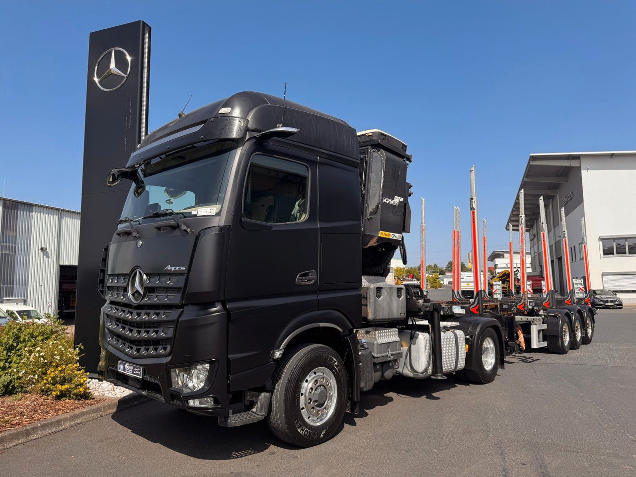 Mercedes-Benz Arocs 1853 LS 4x4 HAD Palfinger Q170Z96+Doll H3L - Камион с кран: снимка 2 Mercedes-Benz Arocs 1853 LS 4x4 HAD Palfinger Q170Z96+Doll H3L - Камион с кран: снимка 2