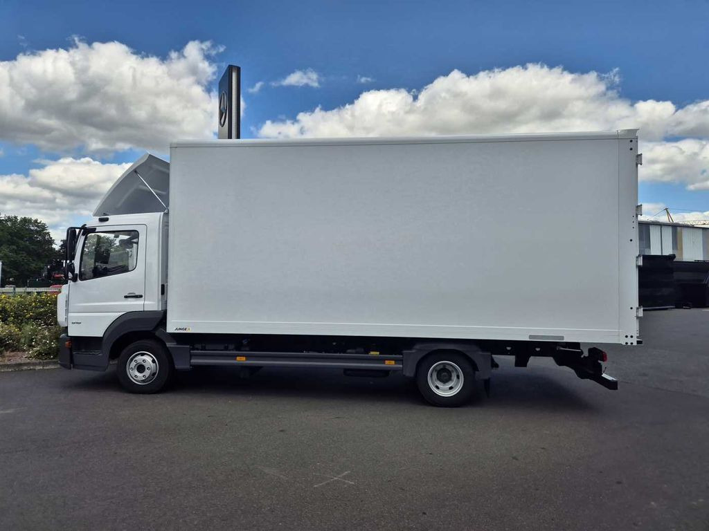 Лизинг на Mercedes-Benz Atego 818 L Koffer, 3 Stück vorhanden  Mercedes-Benz Atego 818 L Koffer, 3 Stück vorhanden: снимка 6
