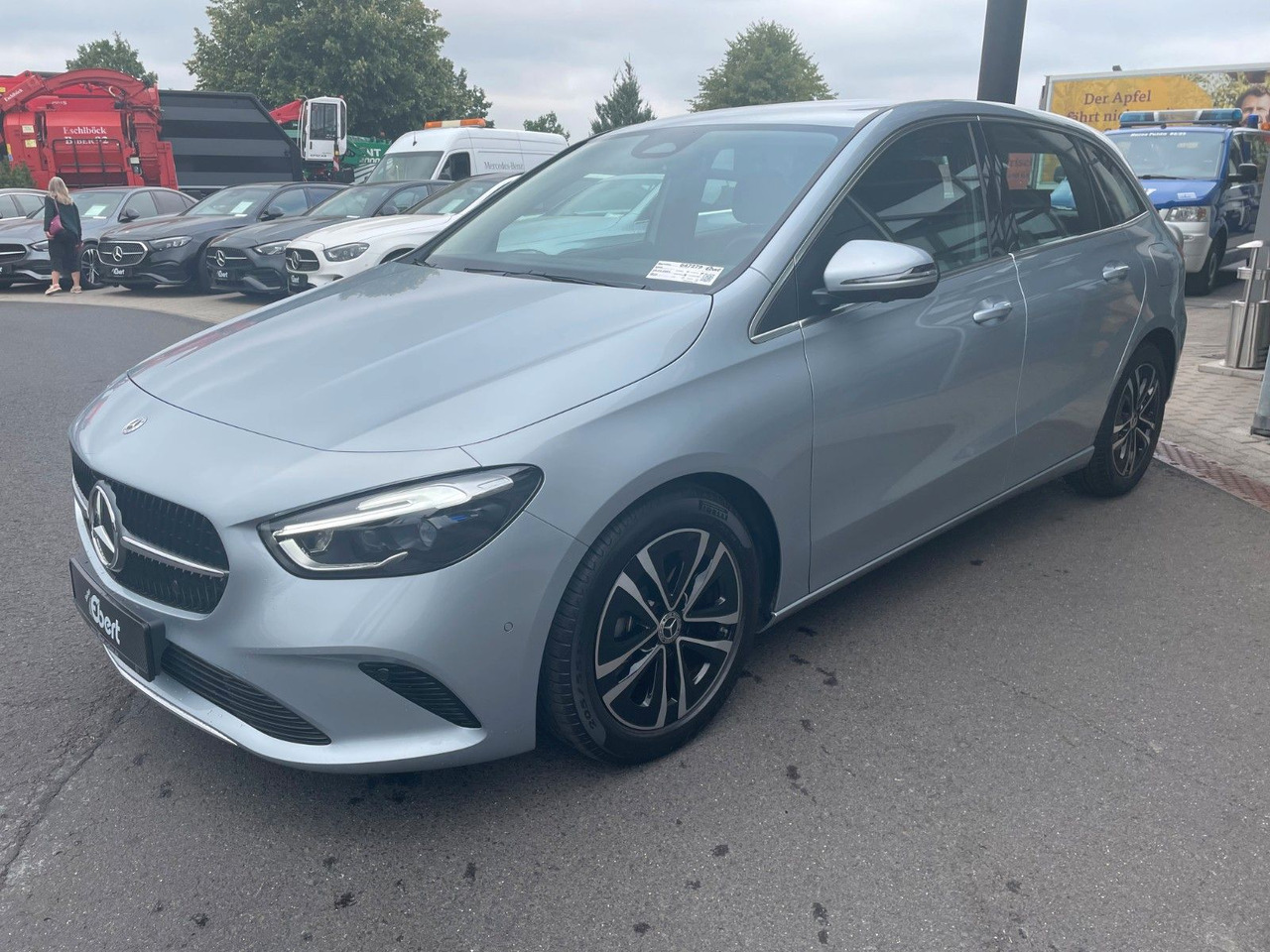 Mercedes-Benz B 200 Progressive Multibeam+360°+TOTW+Carplay - Пътнически бус: снимка 2 Mercedes-Benz B 200 Progressive Multibeam+360°+TOTW+Carplay - Пътнически бус: снимка 2