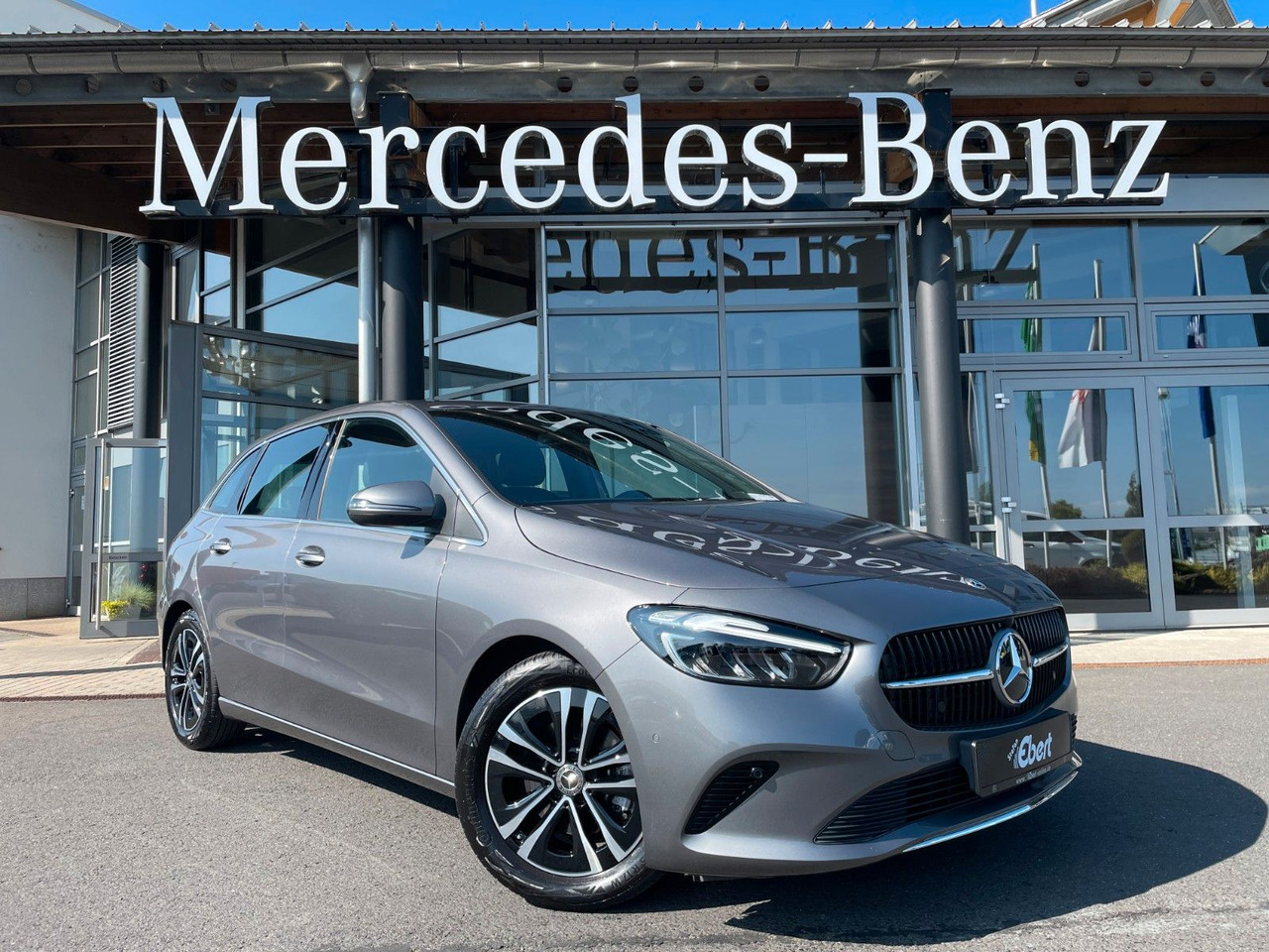 Mercedes-Benz B 200 d Progressive R-Kamera+Carplay+El.Heckklap - Комби: снимка 1 Mercedes-Benz B 200 d Progressive R-Kamera+Carplay+El.Heckklap - Комби: снимка 1