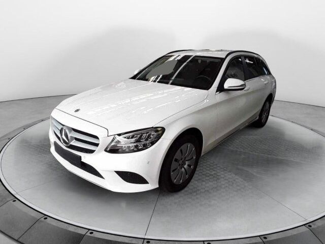 Mercedes-Benz C 180d T LED+RKamera+SHZ+DAB - Комби: снимка 1 Mercedes-Benz C 180d T LED+RKamera+SHZ+DAB - Комби: снимка 1