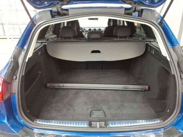 Mercedes-Benz C 200 T All Terrain 4M+Ambiente+360+Augmented - Комби: снимка 4 Mercedes-Benz C 200 T All Terrain 4M+Ambiente+360+Augmented - Комби: снимка 4