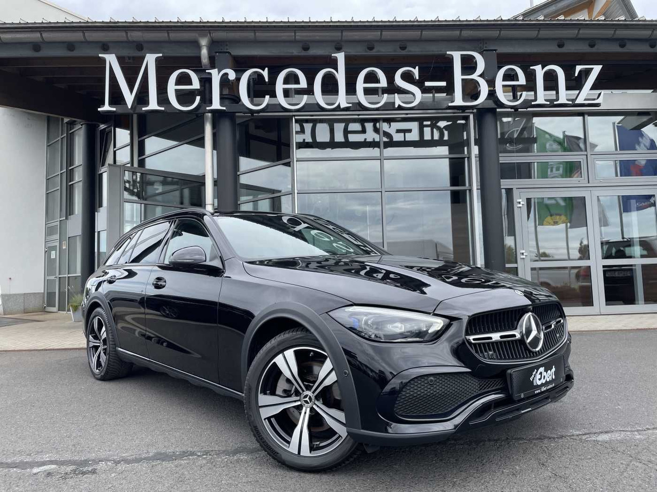 Mercedes-Benz C 220 d T 4M ALL-Terrain AHK+360°+ Digital+Leder - Лек автомобил: снимка 1 Mercedes-Benz C 220 d T 4M ALL-Terrain AHK+360°+ Digital+Leder - Лек автомобил: снимка 1