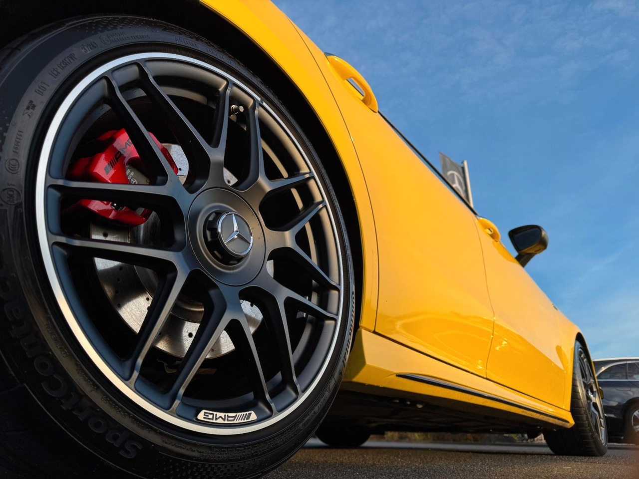 Mercedes-Benz CLA 45 AMG+Aerodynamic+Pano+Burm+Multikontur+ - Купе: снимка 5 Mercedes-Benz CLA 45 AMG+Aerodynamic+Pano+Burm+Multikontur+ - Купе: снимка 5