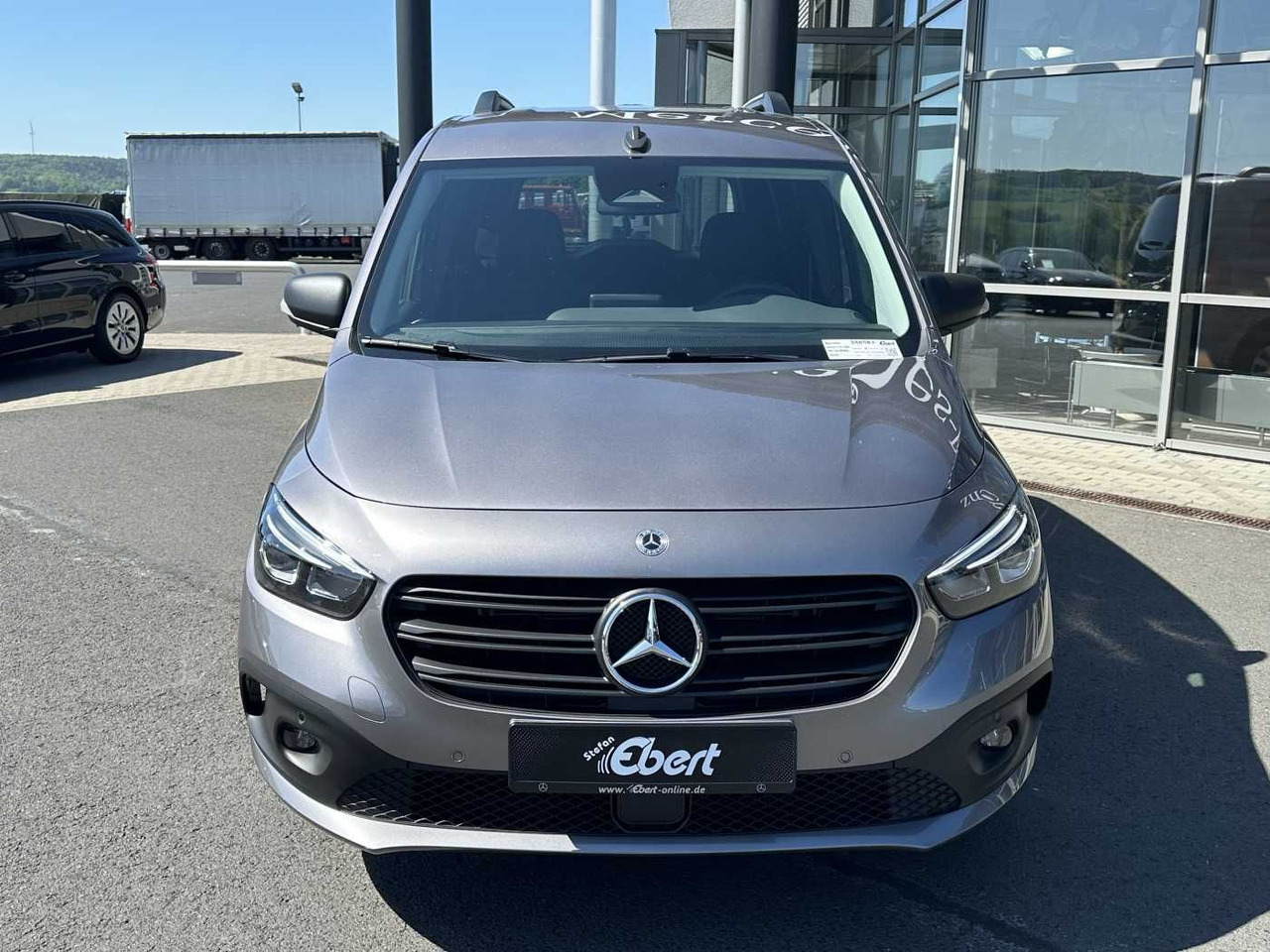 Mercedes-Benz Citan 112 CDI Tourer Kamera MBUX LED Tempomat - Пътнически бус: снимка 2 Mercedes-Benz Citan 112 CDI Tourer Kamera MBUX LED Tempomat - Пътнически бус: снимка 2