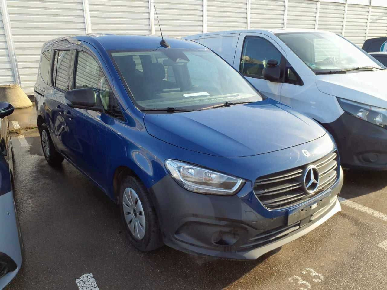 Mercedes-Benz Citan 113 Tourer Klimaautomatik AK Kamera MBUX - Лек автомобил: снимка 2 Mercedes-Benz Citan 113 Tourer Klimaautomatik AK Kamera MBUX - Лек автомобил: снимка 2