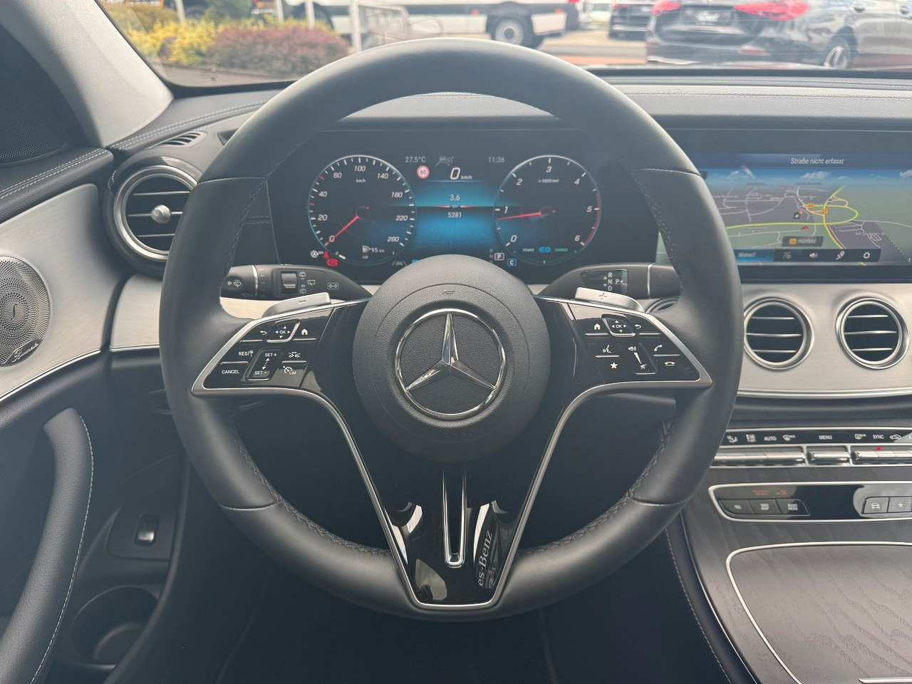 Лизинг на  Mercedes-Benz E 220d Avantgarde+DistrPlus+Pano+Burm+360+Night Mercedes-Benz E 220d Avantgarde+DistrPlus+Pano+Burm+360+Night: снимка 14