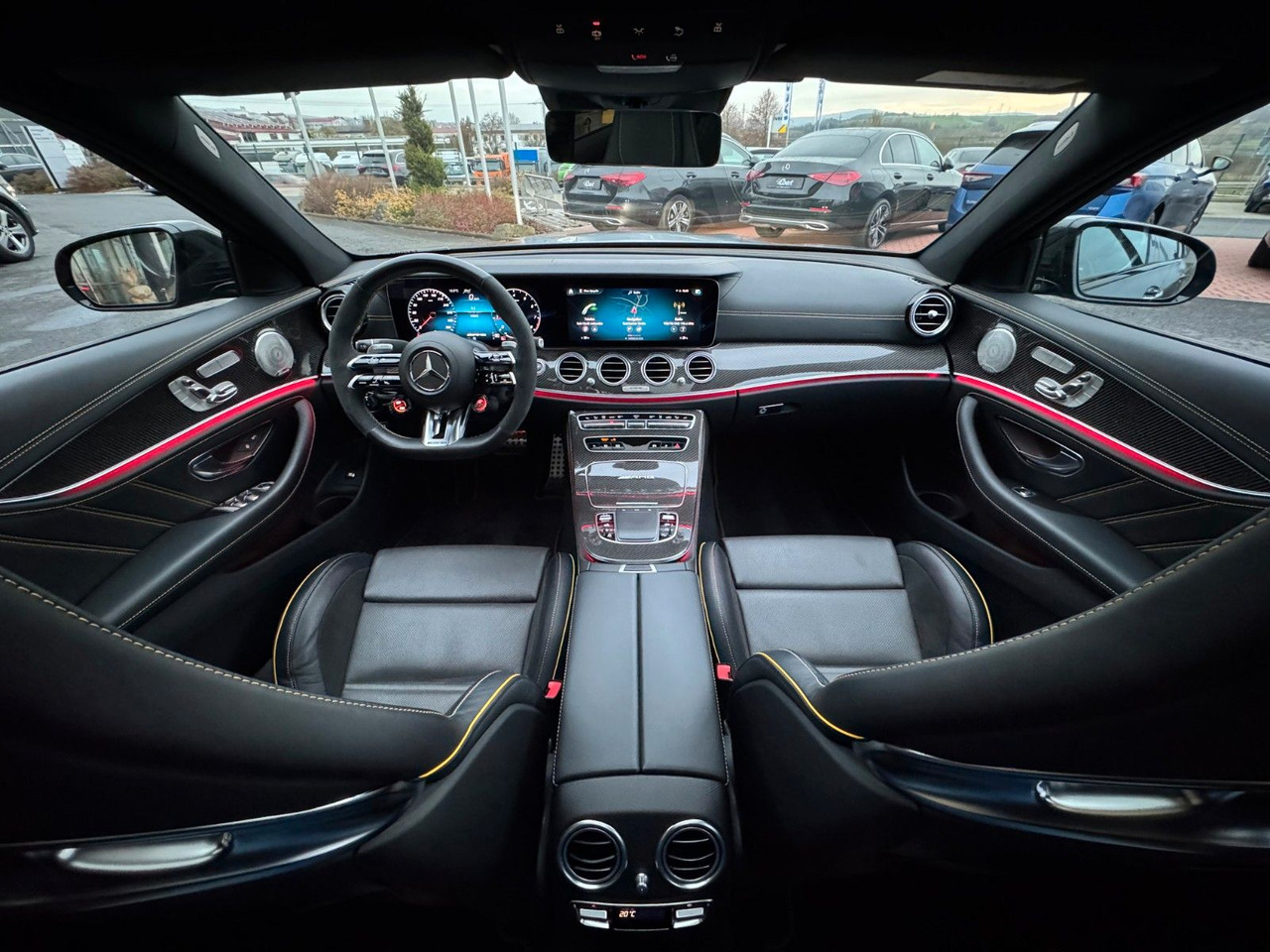 Седан Mercedes-Benz E 63 AMG S FinalEd+Pano+Burm+STH+Memory+HUD: снимка 22 Седан Mercedes-Benz E 63 AMG S FinalEd+Pano+Burm+STH+Memory+HUD: снимка 22