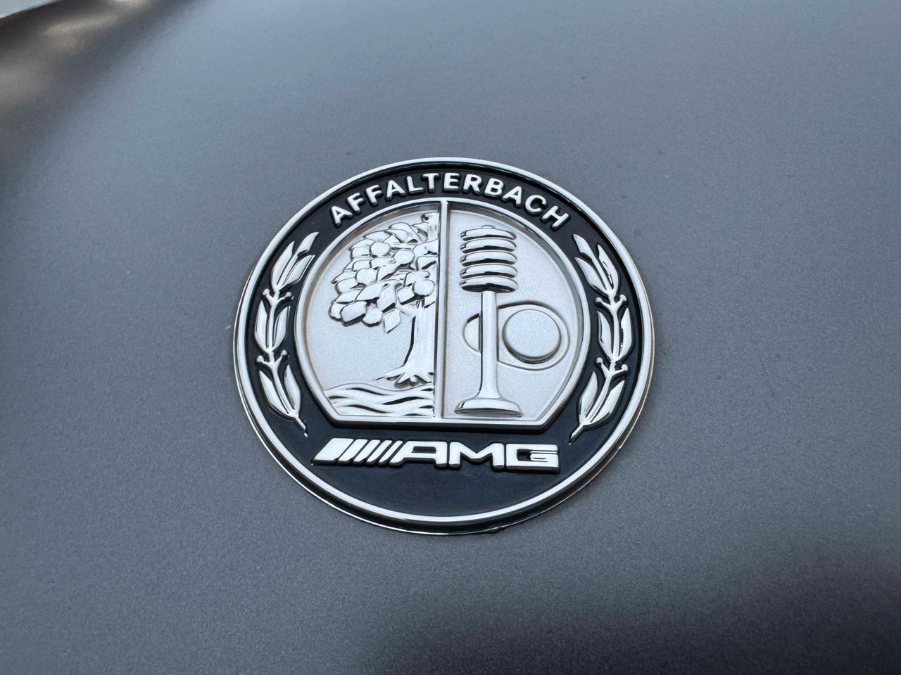 Седан Mercedes-Benz E 63 AMG S FinalEd+Pano+Burm+STH+Memory+HUD: снимка 31 Седан Mercedes-Benz E 63 AMG S FinalEd+Pano+Burm+STH+Memory+HUD: снимка 31