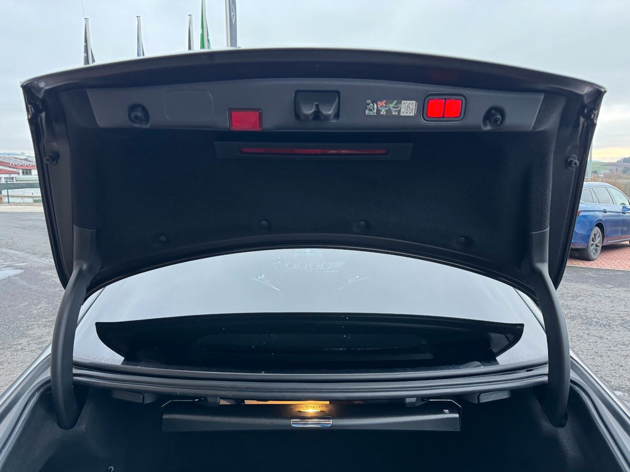 Седан Mercedes-Benz E 63 AMG S FinalEd+Pano+Burm+STH+Memory+HUD: снимка 12 Седан Mercedes-Benz E 63 AMG S FinalEd+Pano+Burm+STH+Memory+HUD: снимка 12