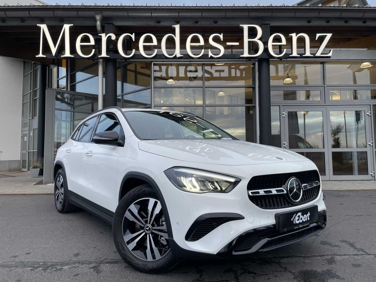 Mercedes-Benz GLA 220 4M Progressive+DistrPlus+MBUX+RFK - Джип: снимка 1 Mercedes-Benz GLA 220 4M Progressive+DistrPlus+MBUX+RFK - Джип: снимка 1