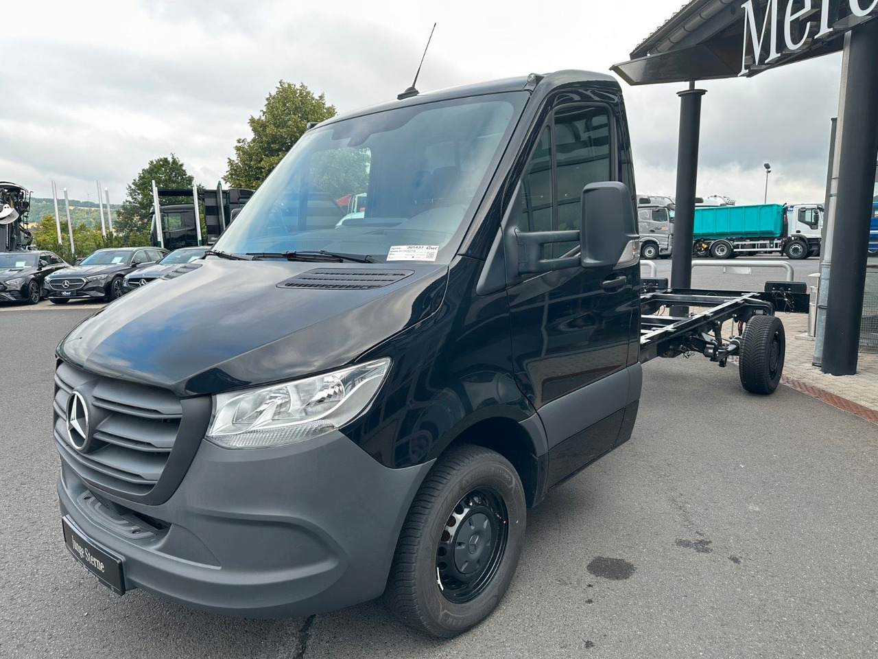 Mercedes-Benz Sprinter 311 CDI 4325 Fahrgestell - Шаси кабина: снимка 3 Mercedes-Benz Sprinter 311 CDI 4325 Fahrgestell - Шаси кабина: снимка 3