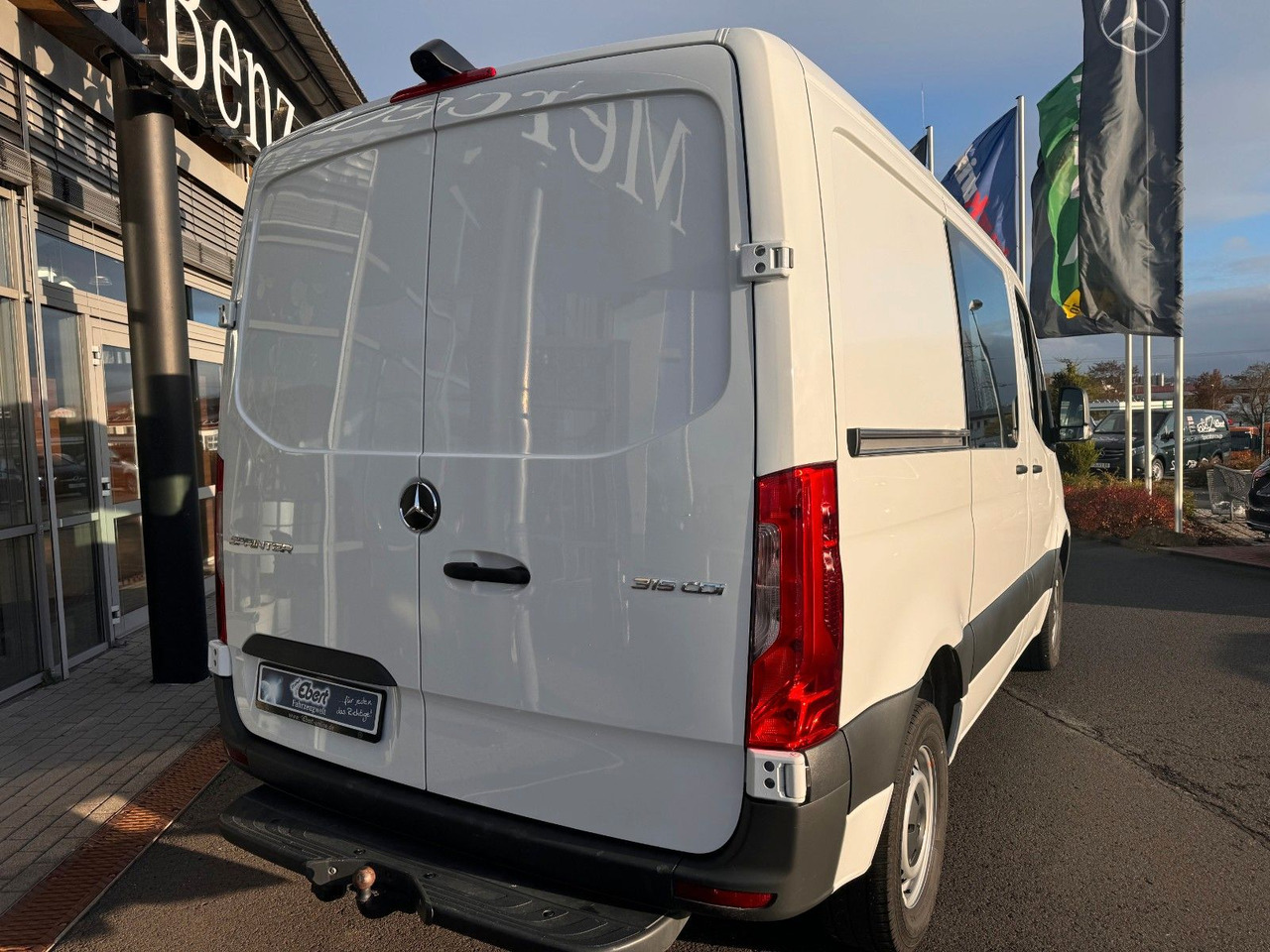 Mercedes-Benz Sprinter 315 CDI Kompakt Flachdach Mixto/DoKa - Товарен бус, Бус с двойна кабина: снимка 4 Mercedes-Benz Sprinter 315 CDI Kompakt Flachdach Mixto/DoKa - Товарен бус, Бус с двойна кабина: снимка 4