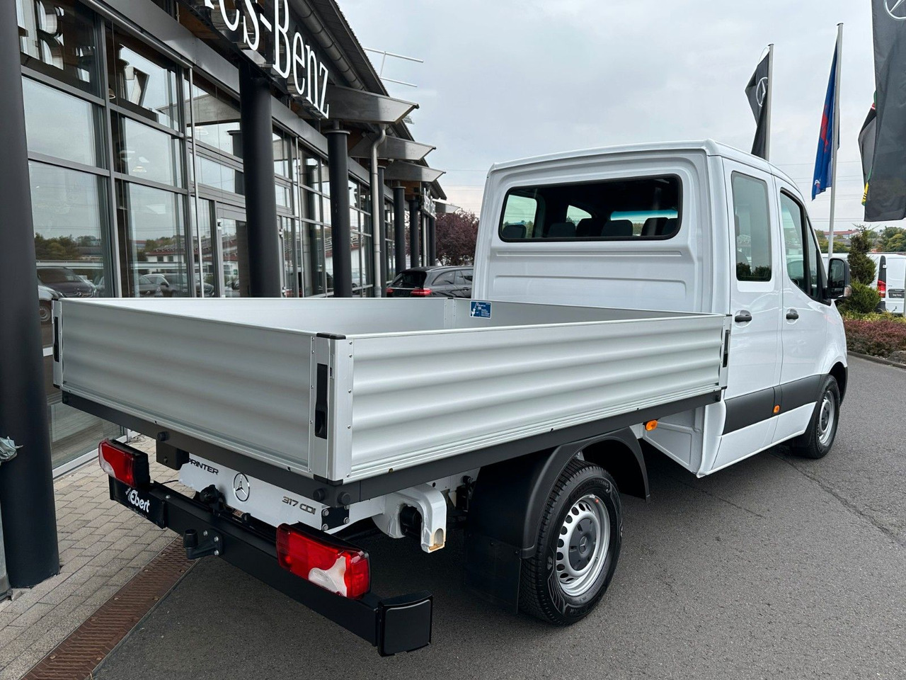 Mercedes-Benz Sprinter 317 CDI 3665 9G DoKa AHK Klima - Бордови бус, Бус с двойна кабина: снимка 4 Mercedes-Benz Sprinter 317 CDI 3665 9G DoKa AHK Klima - Бордови бус, Бус с двойна кабина: снимка 4