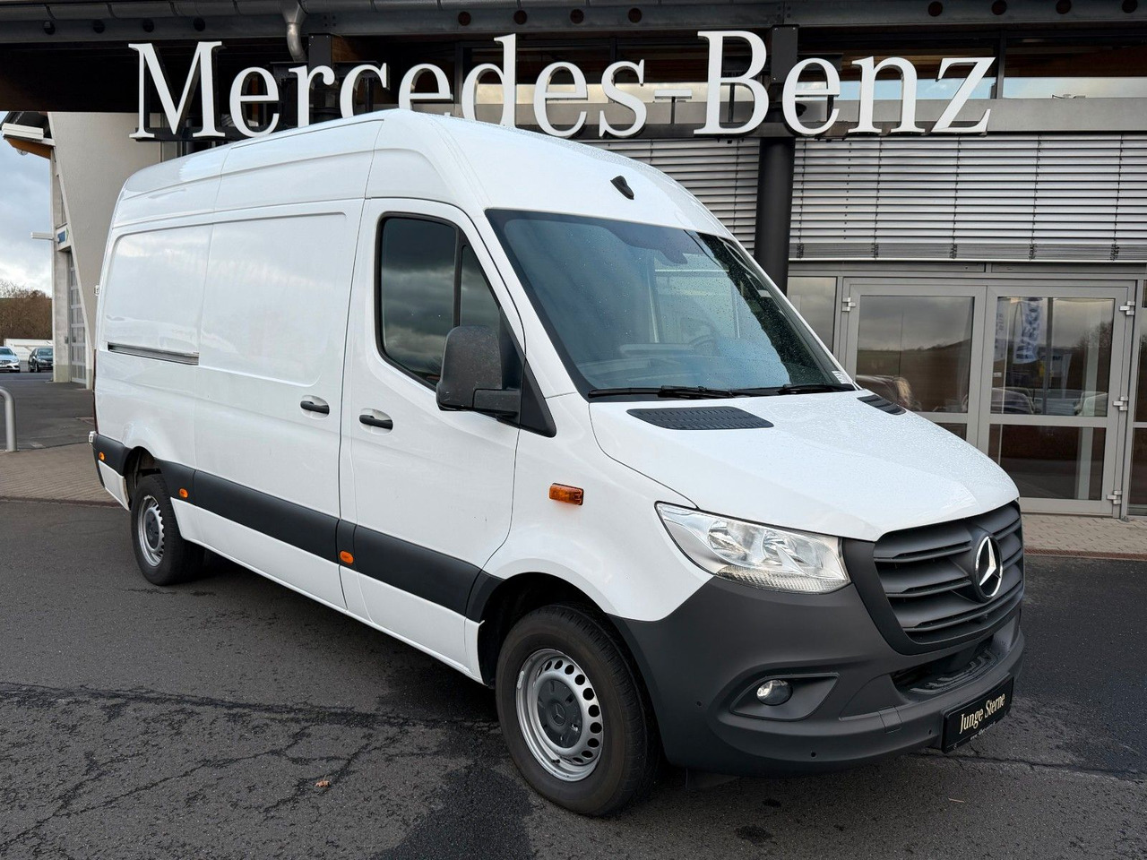 Mercedes-Benz Sprinter 317 CDI 3665 Klima 360 SHZ MBUX - Товарен бус: снимка 1 Mercedes-Benz Sprinter 317 CDI 3665 Klima 360 SHZ MBUX - Товарен бус: снимка 1