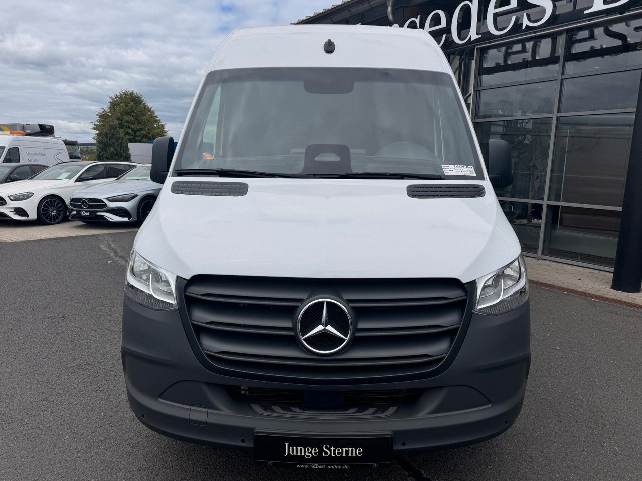 Mercedes-Benz Sprinter 317 CDI 9G 4325 Klima AHK Kamera - Товарен бус: снимка 2 Mercedes-Benz Sprinter 317 CDI 9G 4325 Klima AHK Kamera - Товарен бус: снимка 2