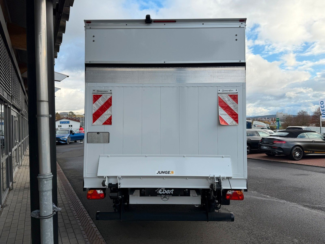 Mercedes-Benz Sprinter 317 CDI Koffer LBW Klima Kamera MBUX - Лекотоварен автомобил фургон: снимка 5 Mercedes-Benz Sprinter 317 CDI Koffer LBW Klima Kamera MBUX - Лекотоварен автомобил фургон: снимка 5