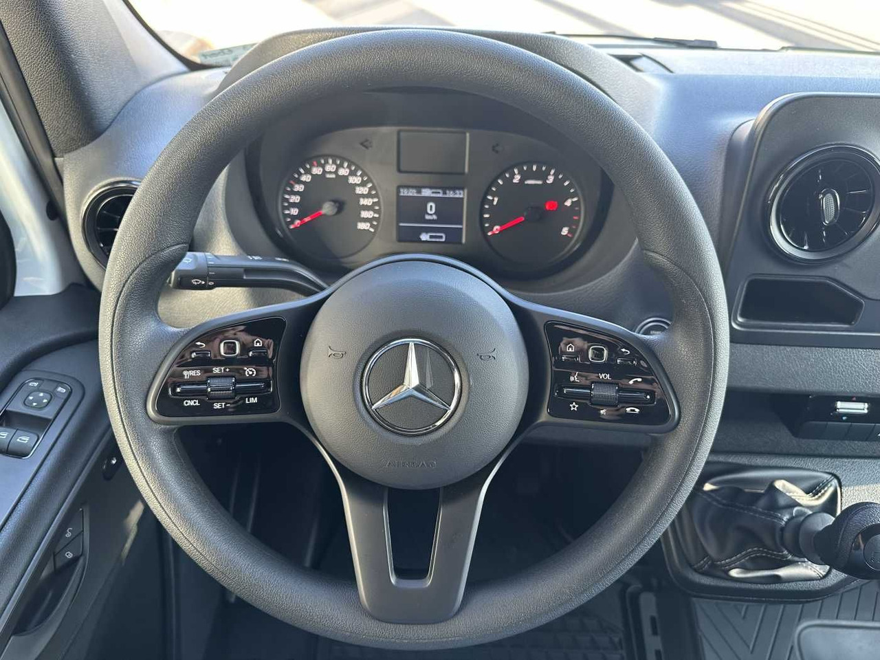 Лекотоварен автомобил фургон Mercedes-Benz Sprinter 317 CDI Koffer LBW Klima Kamera SHZ: снимка 10
