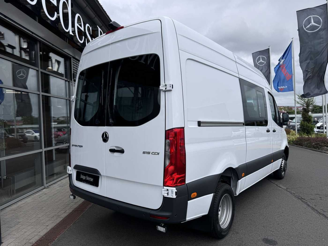 Mercedes-Benz Sprinter 515 CDI Klima Warmluft Kamera MBUX - Товарен бус: снимка 4 Mercedes-Benz Sprinter 515 CDI Klima Warmluft Kamera MBUX - Товарен бус: снимка 4