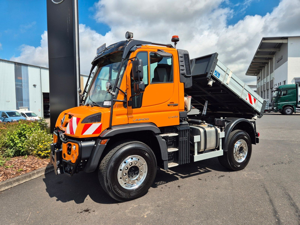 Mercedes-Benz Unimog U435 4x4 Kipper Vario-Pilot Hydrostat - Самосвал камион: снимка 4 Mercedes-Benz Unimog U435 4x4 Kipper Vario-Pilot Hydrostat - Самосвал камион: снимка 4