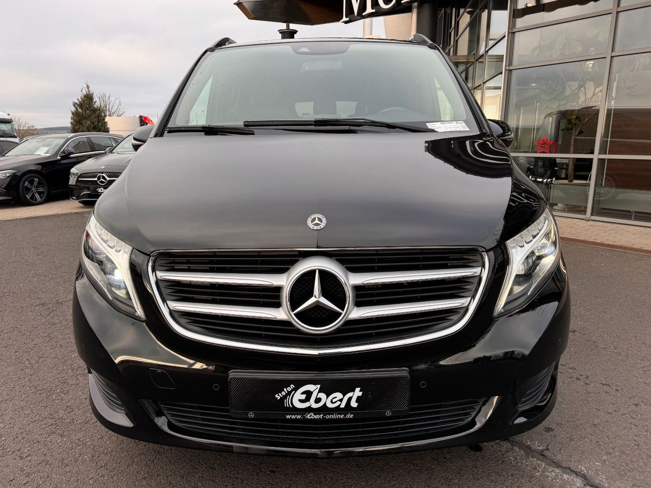 Mercedes-Benz V 250 d AVA Extralang AHK2,5to Kamera LED - Комби: снимка 2 Mercedes-Benz V 250 d AVA Extralang AHK2,5to Kamera LED - Комби: снимка 2