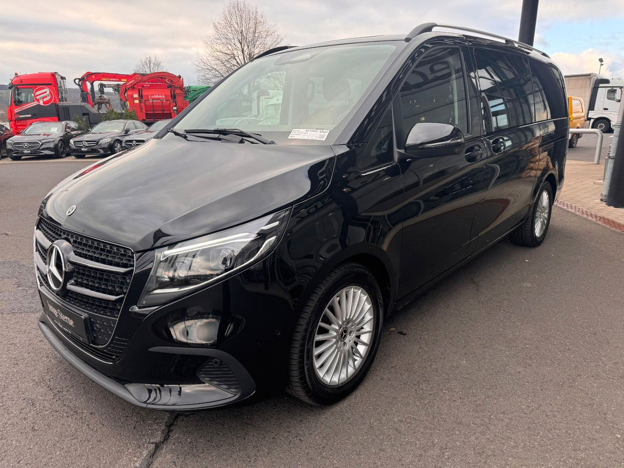 Mercedes-Benz V 250 d STYLE el.Tür AHK2,5 DISTRONIC 360Kamera - Комби: снимка 3 Mercedes-Benz V 250 d STYLE el.Tür AHK2,5 DISTRONIC 360Kamera - Комби: снимка 3