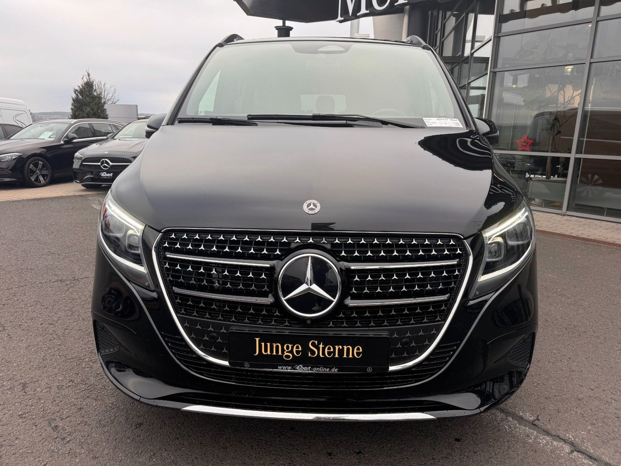 Mercedes-Benz V 300 d AVA DISTRONIC AHK Standheiz Sound - Комби: снимка 2 Mercedes-Benz V 300 d AVA DISTRONIC AHK Standheiz Sound - Комби: снимка 2