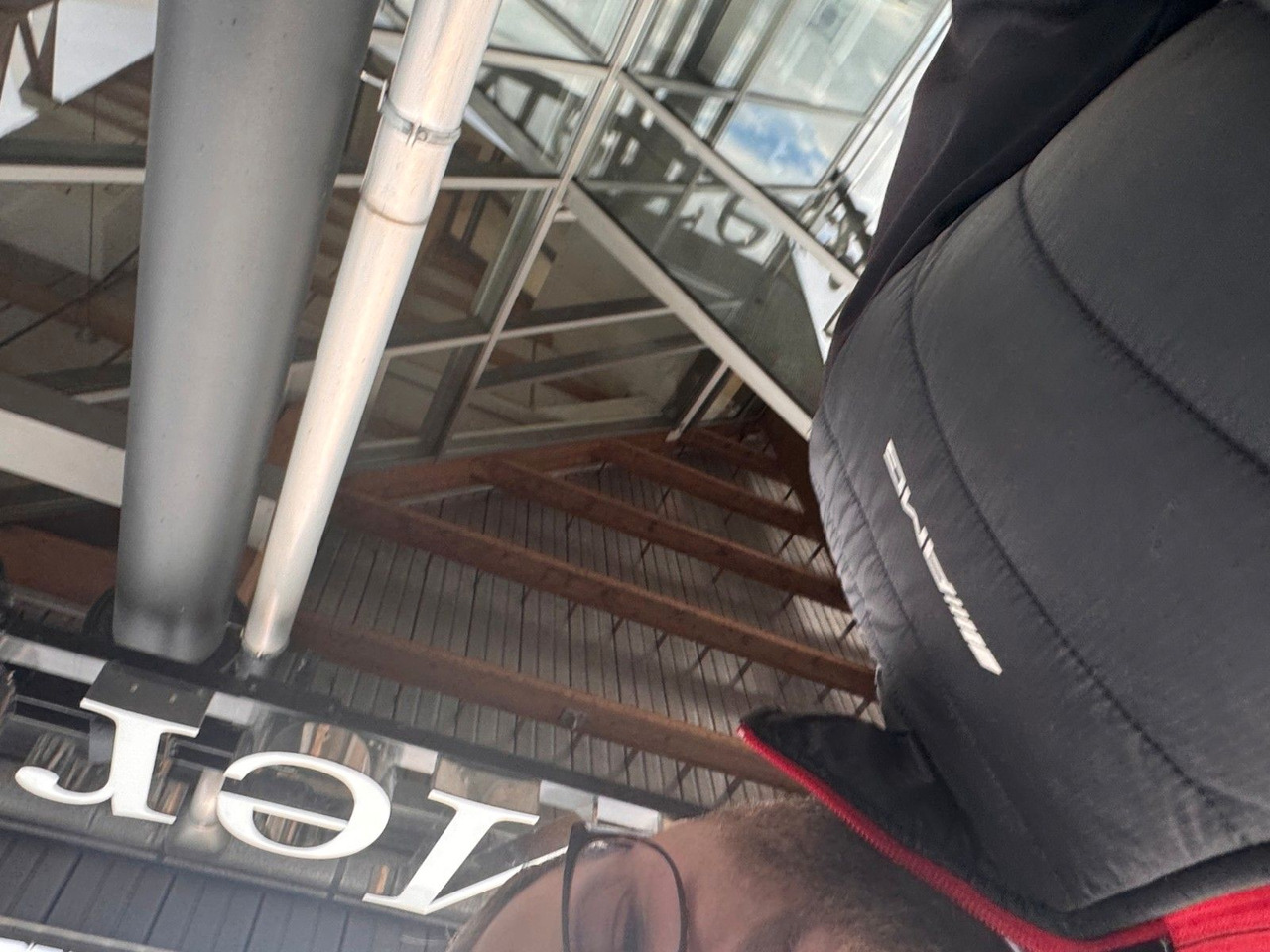 Лизинг на Mercedes-Benz V 300 d AVA ED AMG AHK2,5to DISTRONIC Mercedes-Benz V 300 d AVA ED AMG AHK2,5to DISTRONIC: снимка 8 Лизинг на Mercedes-Benz V 300 d AVA ED AMG AHK2,5to DISTRONIC Mercedes-Benz V 300 d AVA ED AMG AHK2,5to DISTRONIC: снимка 8