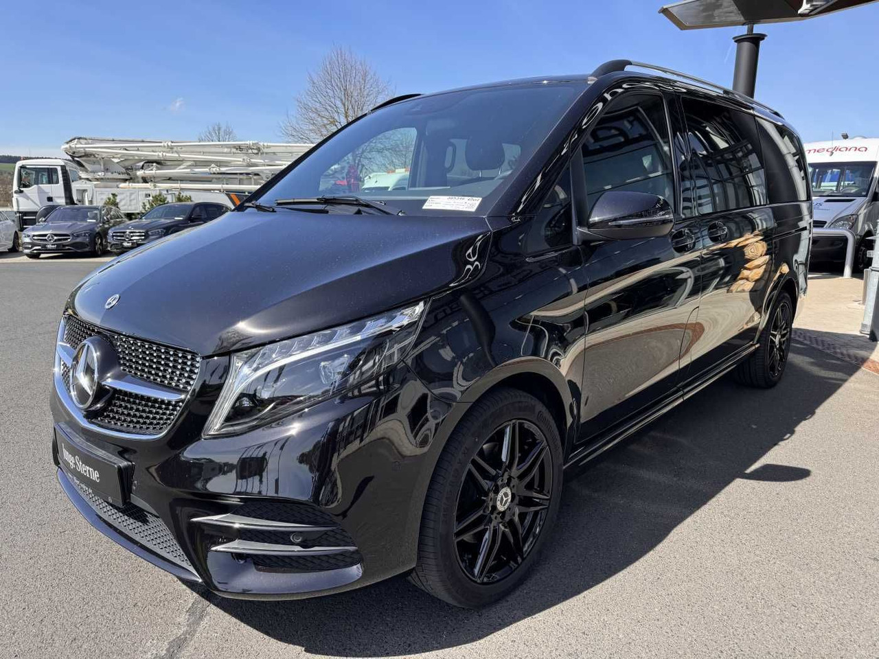 Mercedes-Benz V 300 d EDITION AMG 4MATIC Tisch AHK elektr Tür - Лек автомобил: снимка 3 Mercedes-Benz V 300 d EDITION AMG 4MATIC Tisch AHK elektr Tür - Лек автомобил: снимка 3