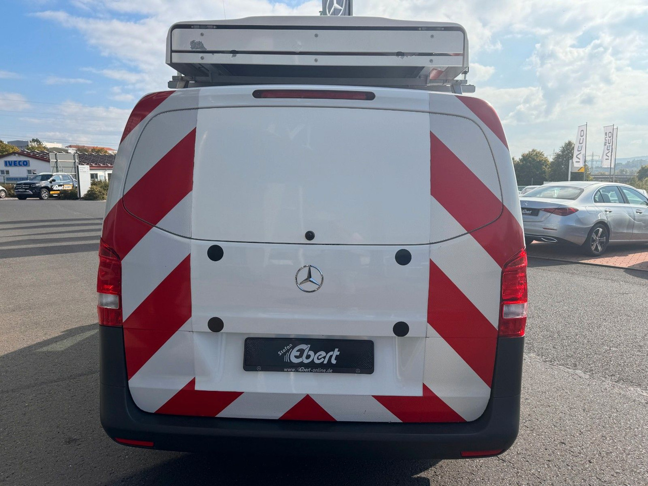 Mercedes-Benz Vito 111 CDI Tourer Begleitfahrzeug BF3+ / WVZ - Малък ван: снимка 5 Mercedes-Benz Vito 111 CDI Tourer Begleitfahrzeug BF3+ / WVZ - Малък ван: снимка 5