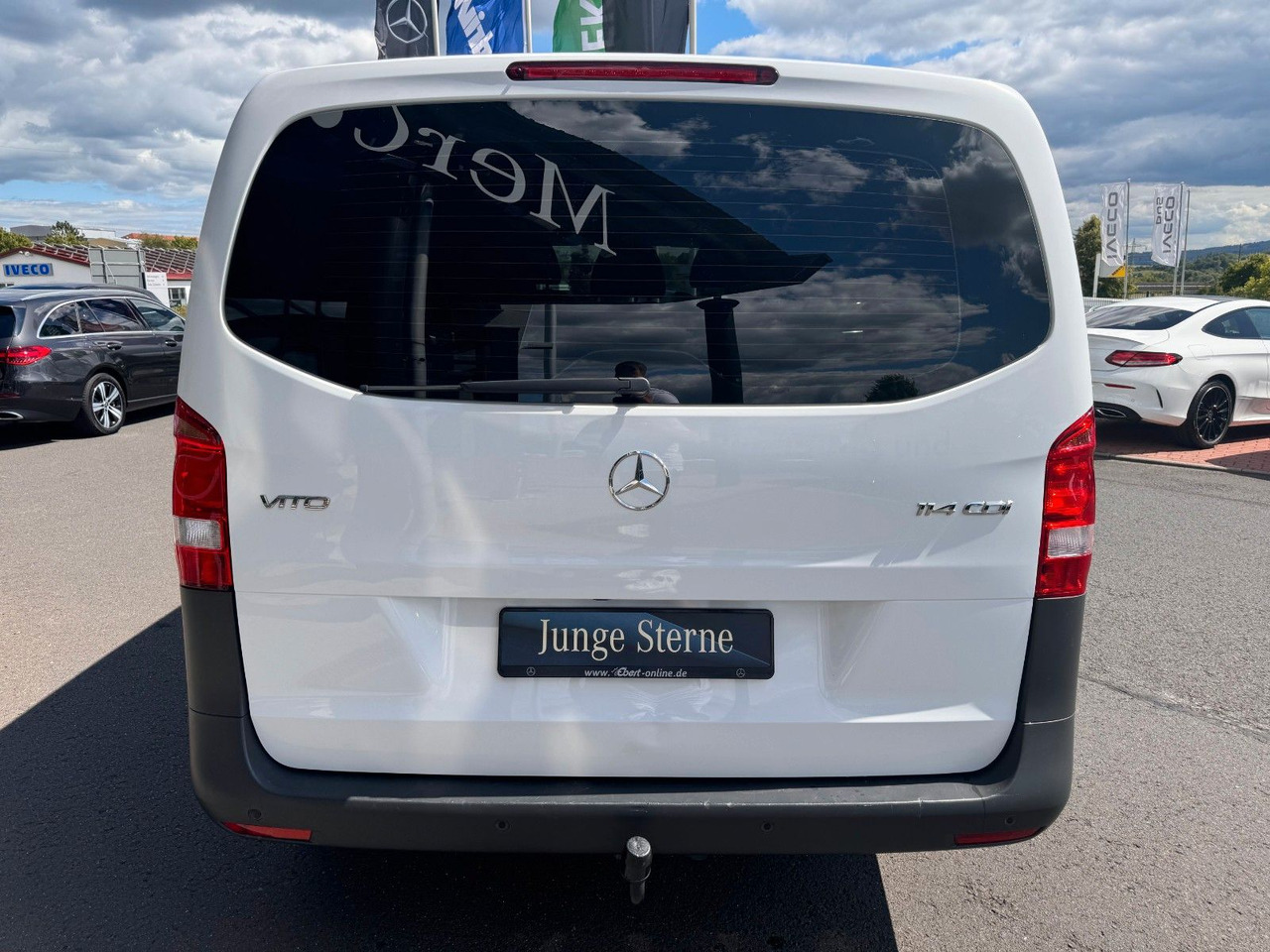 Mercedes-Benz Vito 114 CDI Mixto Klima Kamera Tempomat AHK - Малък ван, Бус с двойна кабина: снимка 5 Mercedes-Benz Vito 114 CDI Mixto Klima Kamera Tempomat AHK - Малък ван, Бус с двойна кабина: снимка 5