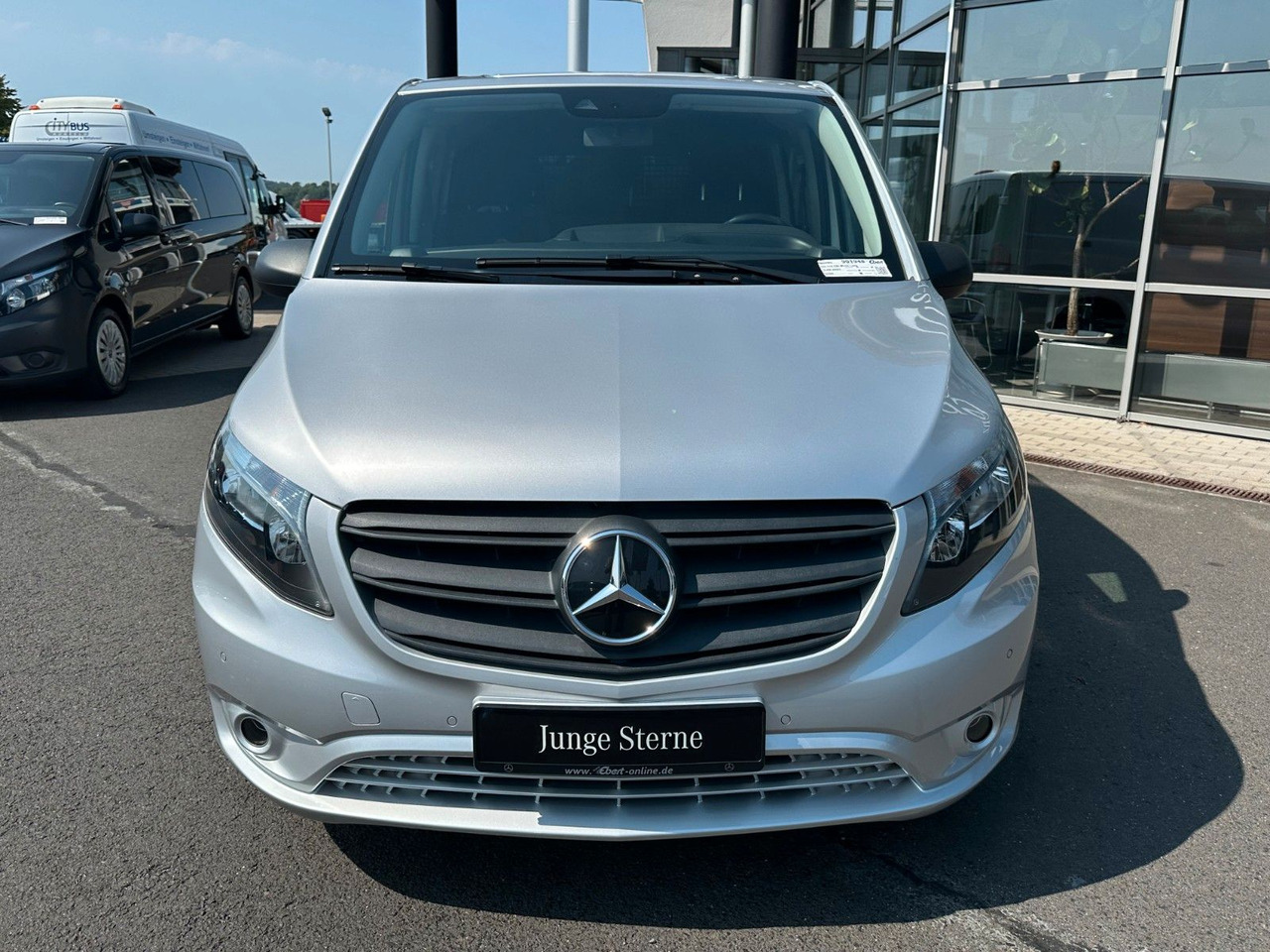 Mercedes-Benz Vito 114 CDI Mixto Regal AHK Klima PARKTRONIC - Пътнически бус: снимка 2 Mercedes-Benz Vito 114 CDI Mixto Regal AHK Klima PARKTRONIC - Пътнически бус: снимка 2