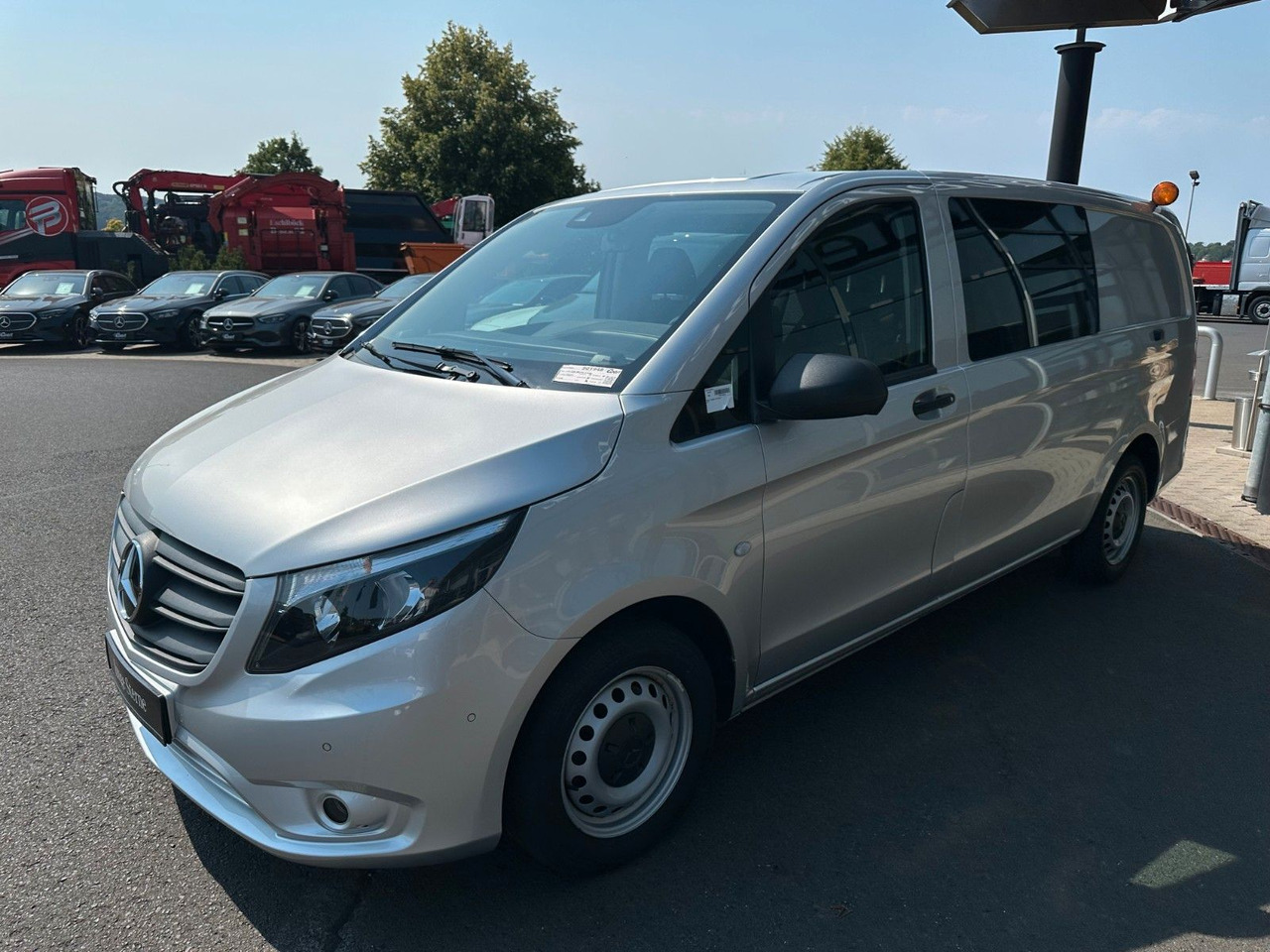 Mercedes-Benz Vito 114 CDI Mixto Regal AHK Klima PARKTRONIC - Пътнически бус: снимка 3 Mercedes-Benz Vito 114 CDI Mixto Regal AHK Klima PARKTRONIC - Пътнически бус: снимка 3