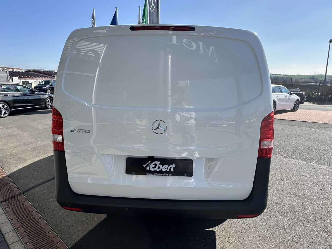 Mercedes-Benz eVito 112 Klima Kamera Audio 30 Sitzheiz Tempom. - Малък ван, Електрически бус: снимка 5 Mercedes-Benz eVito 112 Klima Kamera Audio 30 Sitzheiz Tempom. - Малък ван, Електрически бус: снимка 5