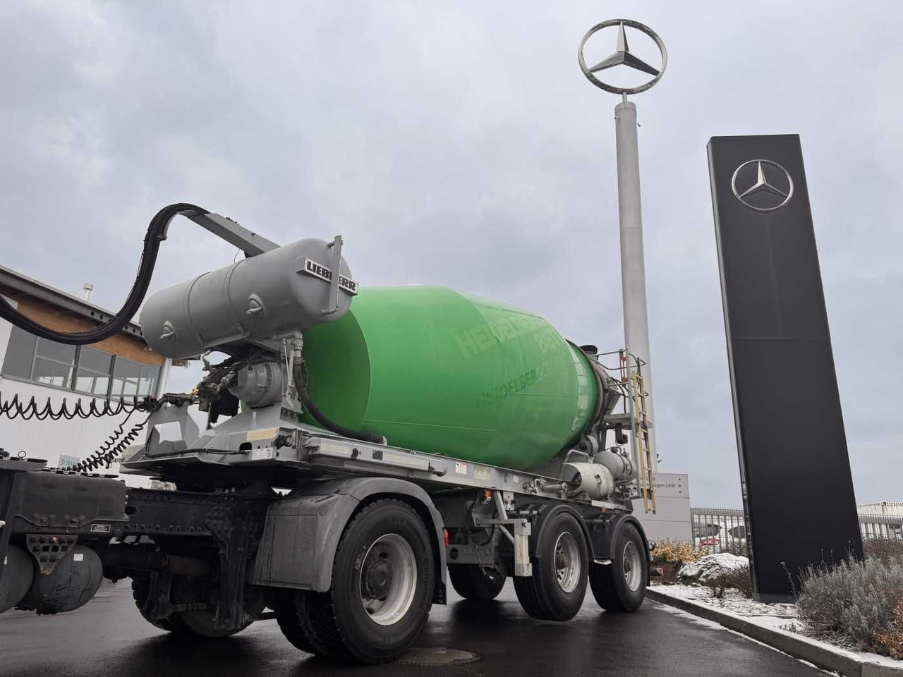Müller-Mitteltal SF32BM/BT Liebherr HTM1004 10m³ BPW Liftachse - Полуремарке бетон миксер: снимка 1 Müller-Mitteltal SF32BM/BT Liebherr HTM1004 10m³ BPW Liftachse - Полуремарке бетон миксер: снимка 1