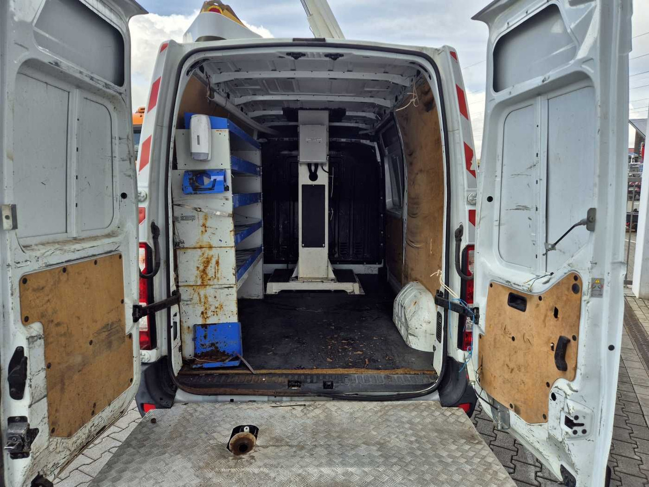 Opel Movano 2.3 CDTI /KLUBB K32, 12,5m - Автовишка: снимка 5 Opel Movano 2.3 CDTI /KLUBB K32, 12,5m - Автовишка: снимка 5