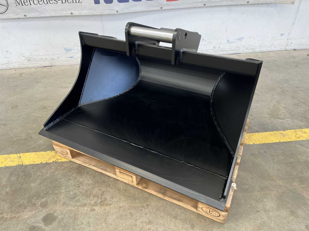 Rototilt Universallöffel 08-1300 / MS08 1.300 mm Rototilt Universallöffel 08-1300 / MS08 1.300 mm - Прикачен инвентар: снимка 3 Rototilt Universallöffel 08-1300 / MS08 1.300 mm Rototilt Universallöffel 08-1300 / MS08 1.300 mm - Прикачен инвентар: снимка 3