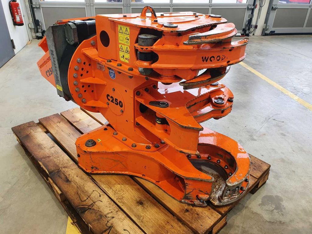 Westtech Woodcracker C250 / Tiltator / Sammler - Прикачен инвентар: снимка 5 Westtech Woodcracker C250 / Tiltator / Sammler - Прикачен инвентар: снимка 5