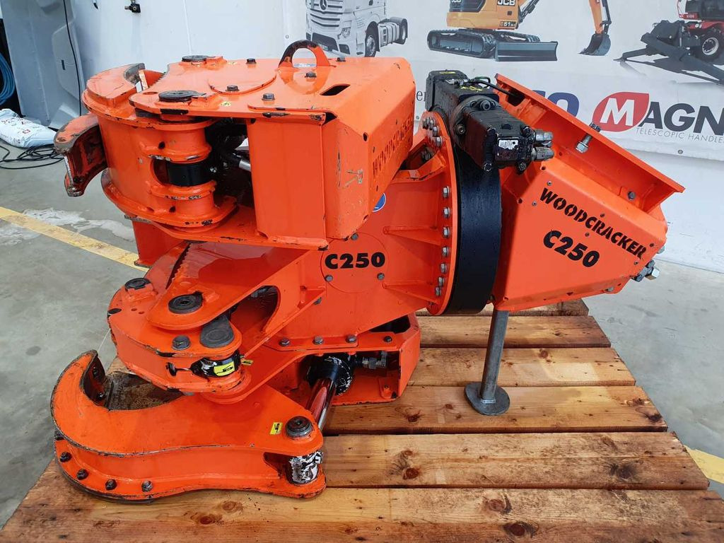 Westtech Woodcracker C250 / Tiltator / Sammler - Прикачен инвентар: снимка 2 Westtech Woodcracker C250 / Tiltator / Sammler - Прикачен инвентар: снимка 2