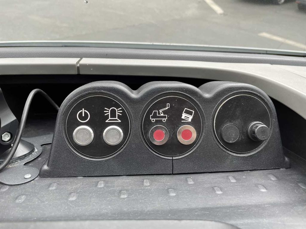 Автовишка, Лекотоварен автомобил Renault Trafic dCi 120 L1H1 / France Elavateur 091F 9m: снимка 15