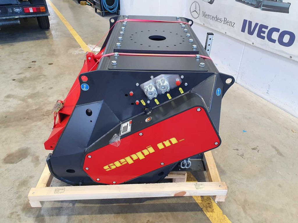 Seppi M. BMS 125 / 13-30t /Forstmulcher/lagernd! - Горски мулчер: снимка 4 Seppi M. BMS 125 / 13-30t /Forstmulcher/lagernd! - Горски мулчер: снимка 4