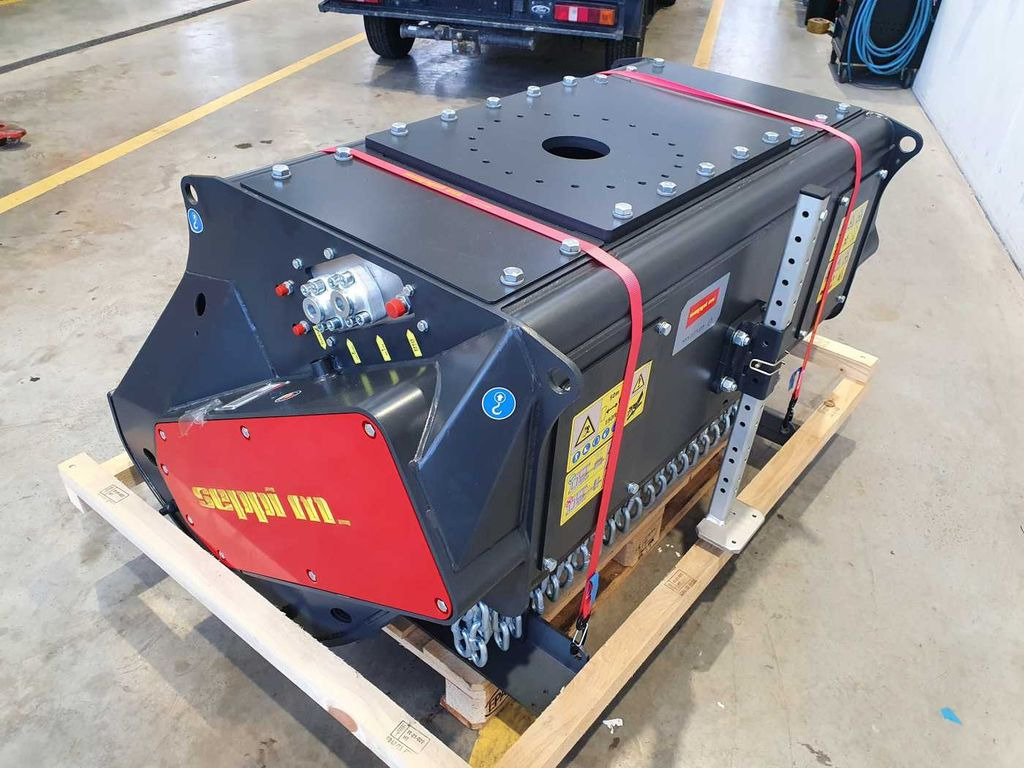 Seppi M. BMS 125 / 13-30t /Forstmulcher/lagernd! - Горски мулчер: снимка 5 Seppi M. BMS 125 / 13-30t /Forstmulcher/lagernd! - Горски мулчер: снимка 5