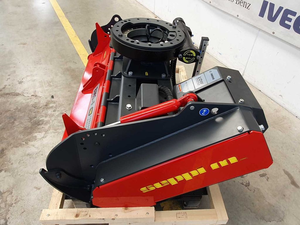 Seppi M. BMS-F 125 Forstmulcher 10-20t Drehmotor - Горски мулчер: снимка 4 Seppi M. BMS-F 125 Forstmulcher 10-20t Drehmotor - Горски мулчер: снимка 4