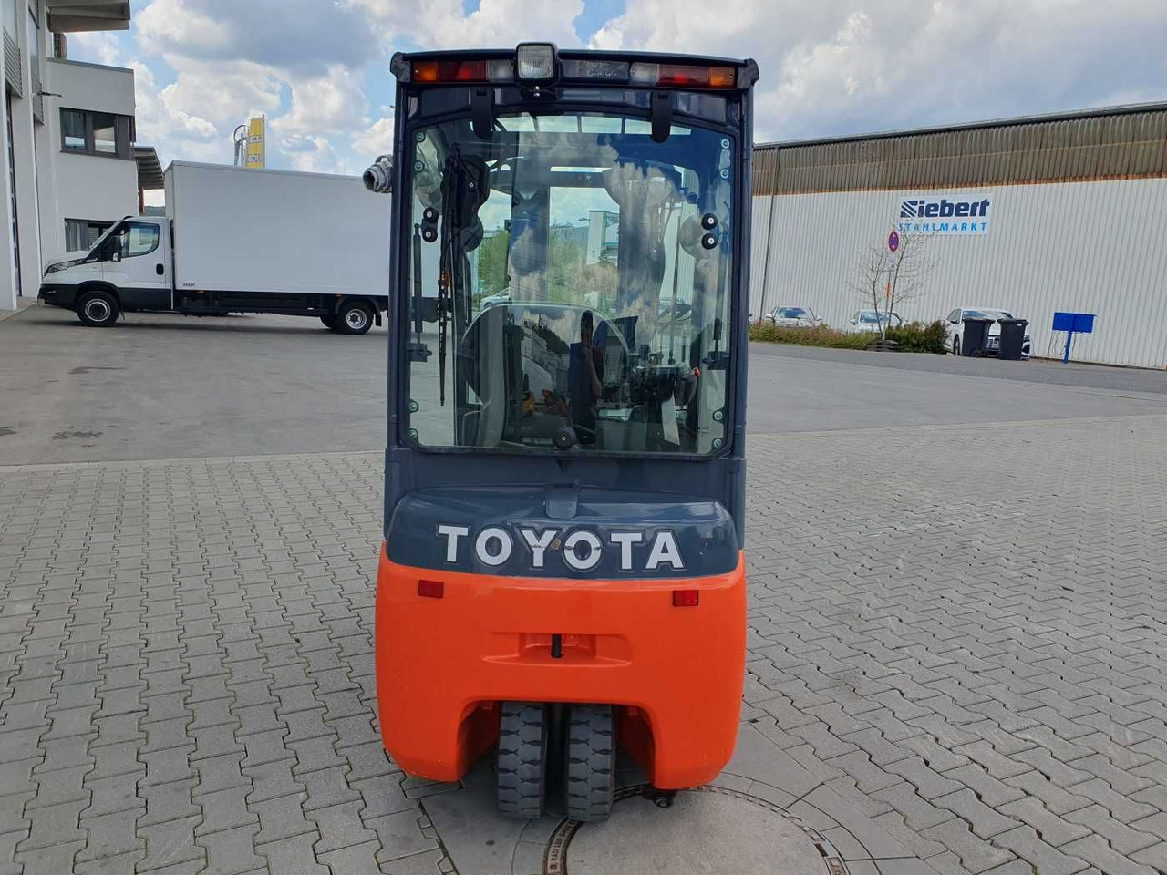 Toyota 8FBET15 / Triplex: 4.30m / nur 393h! / SS - Електрокар: снимка 5 Toyota 8FBET15 / Triplex: 4.30m / nur 393h! / SS - Електрокар: снимка 5